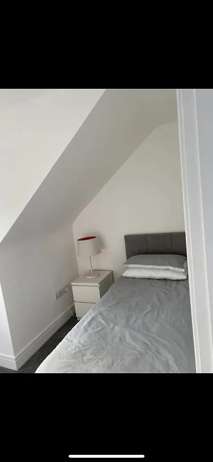 Perfect 4 Bedroom 2 Bathroom Home Edimburgo 0*,  Reino Unido